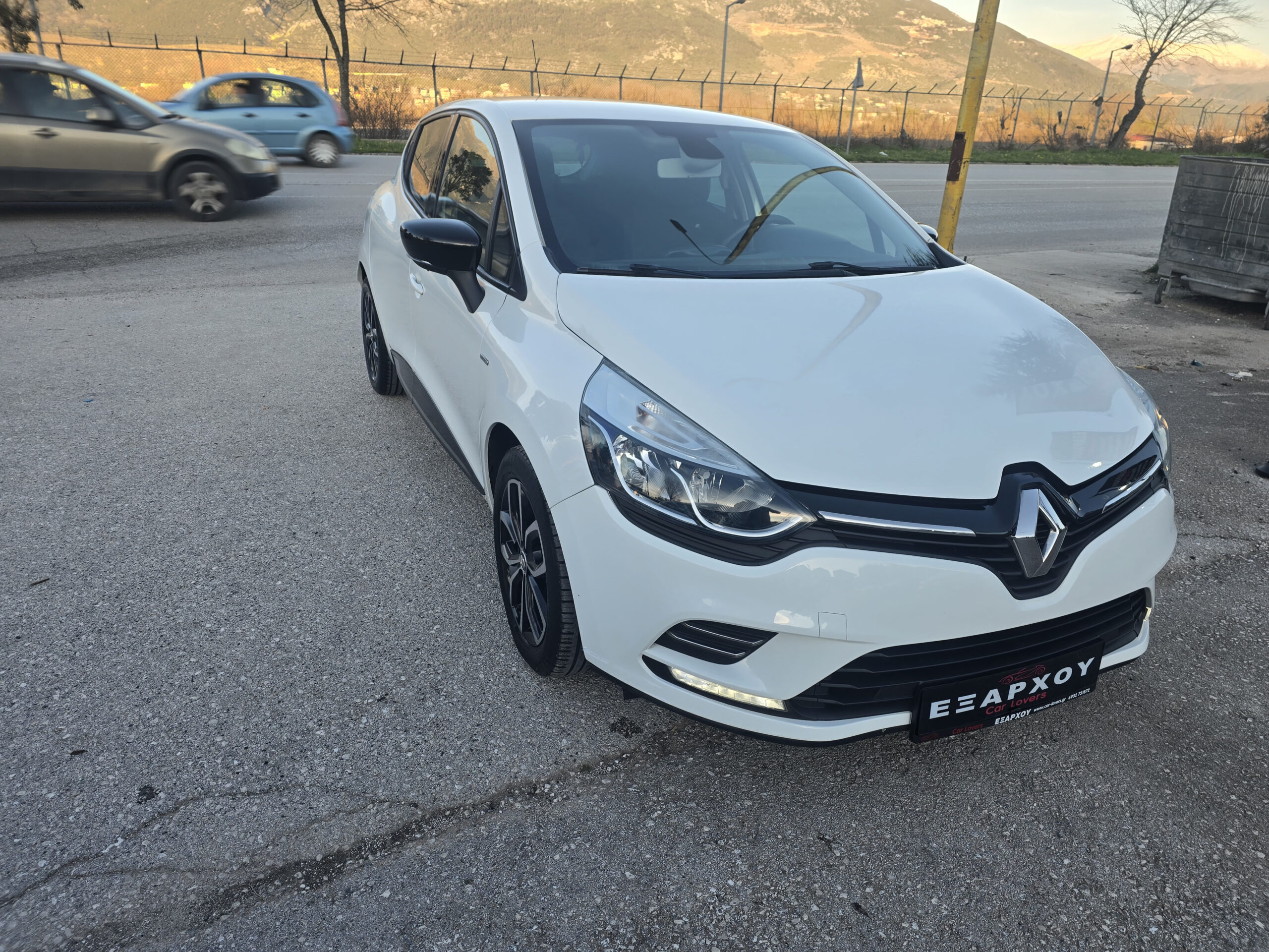 RENAULT CLIO 2018 ENERGY - Image 2