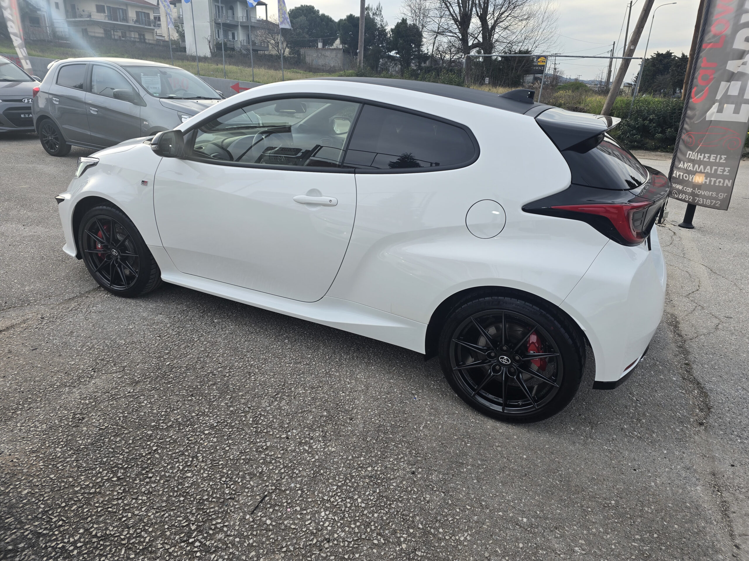 TOYOTA YARIS GR 4X4 - Image 2