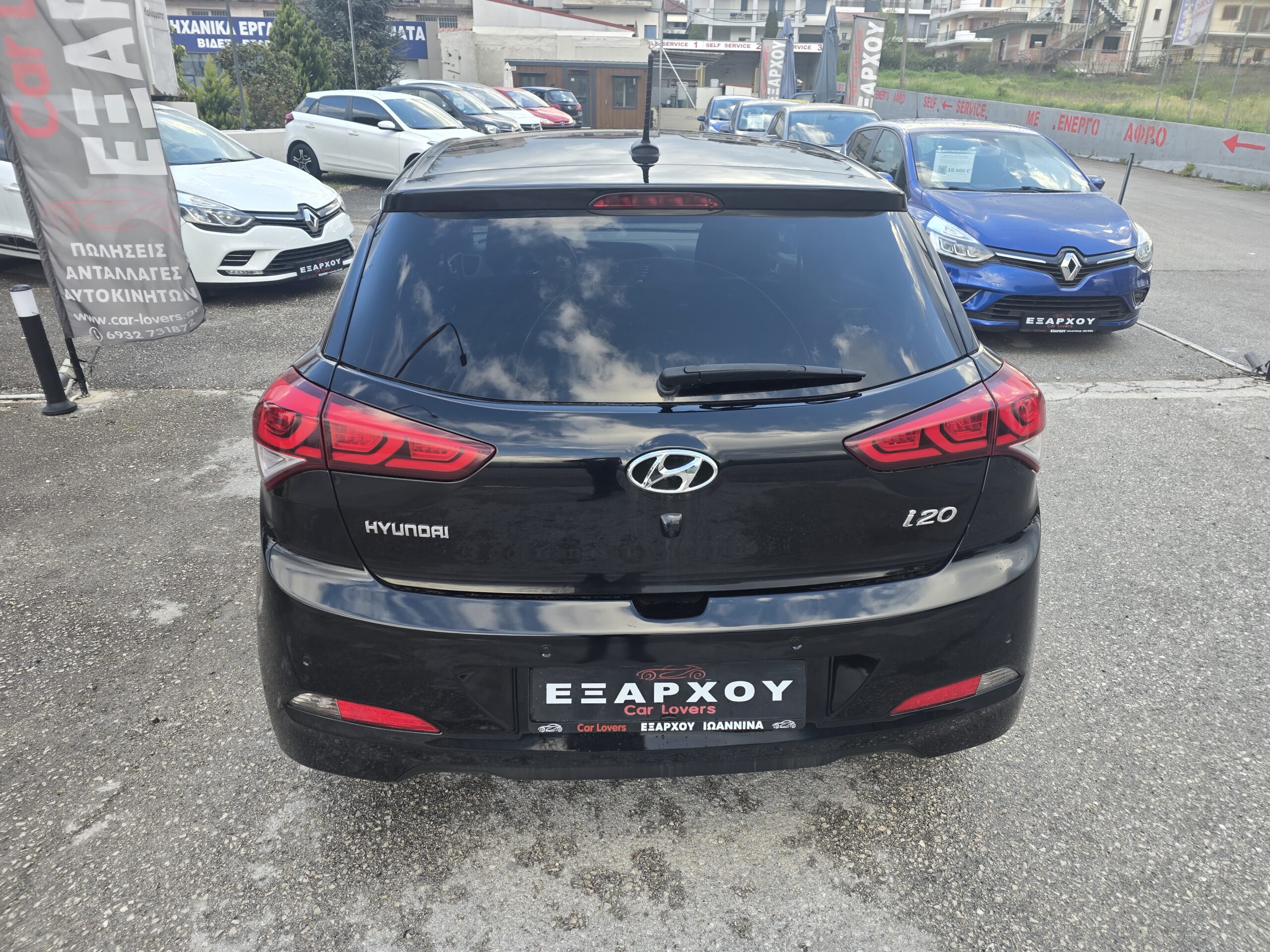 HYUNDAI !20 2017 COMFORT - Image 6
