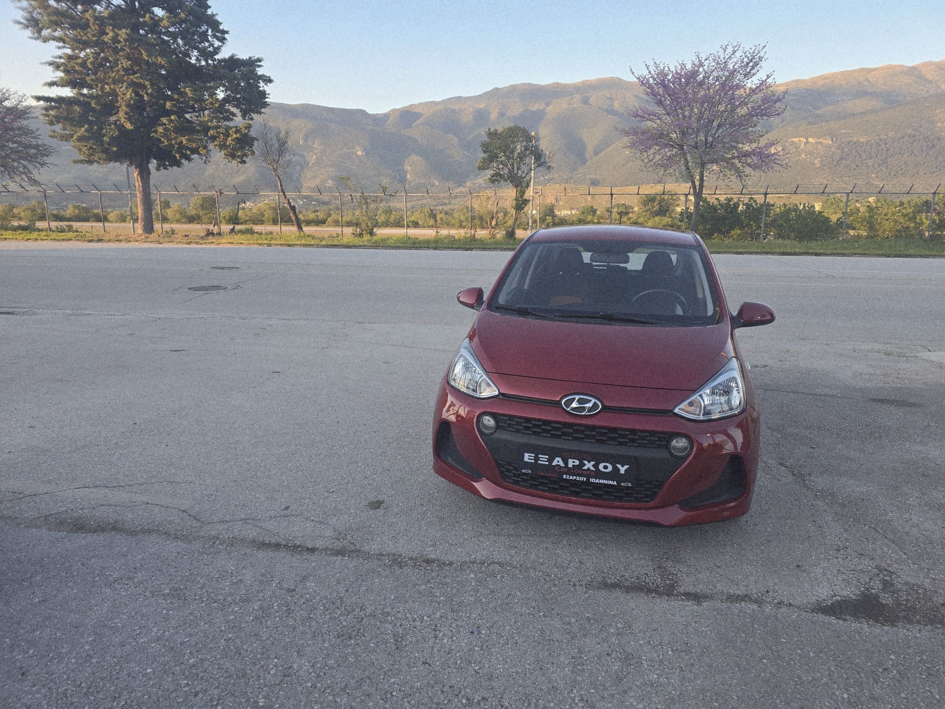 Hyundai !10 Trend 2017 - Image 2
